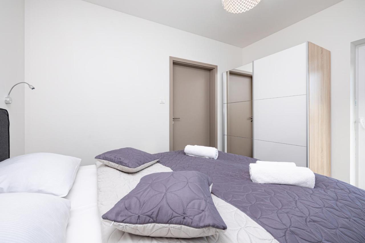 Apartament Piec Morz By Noclegi Renters Sianozety Dış mekan fotoğraf